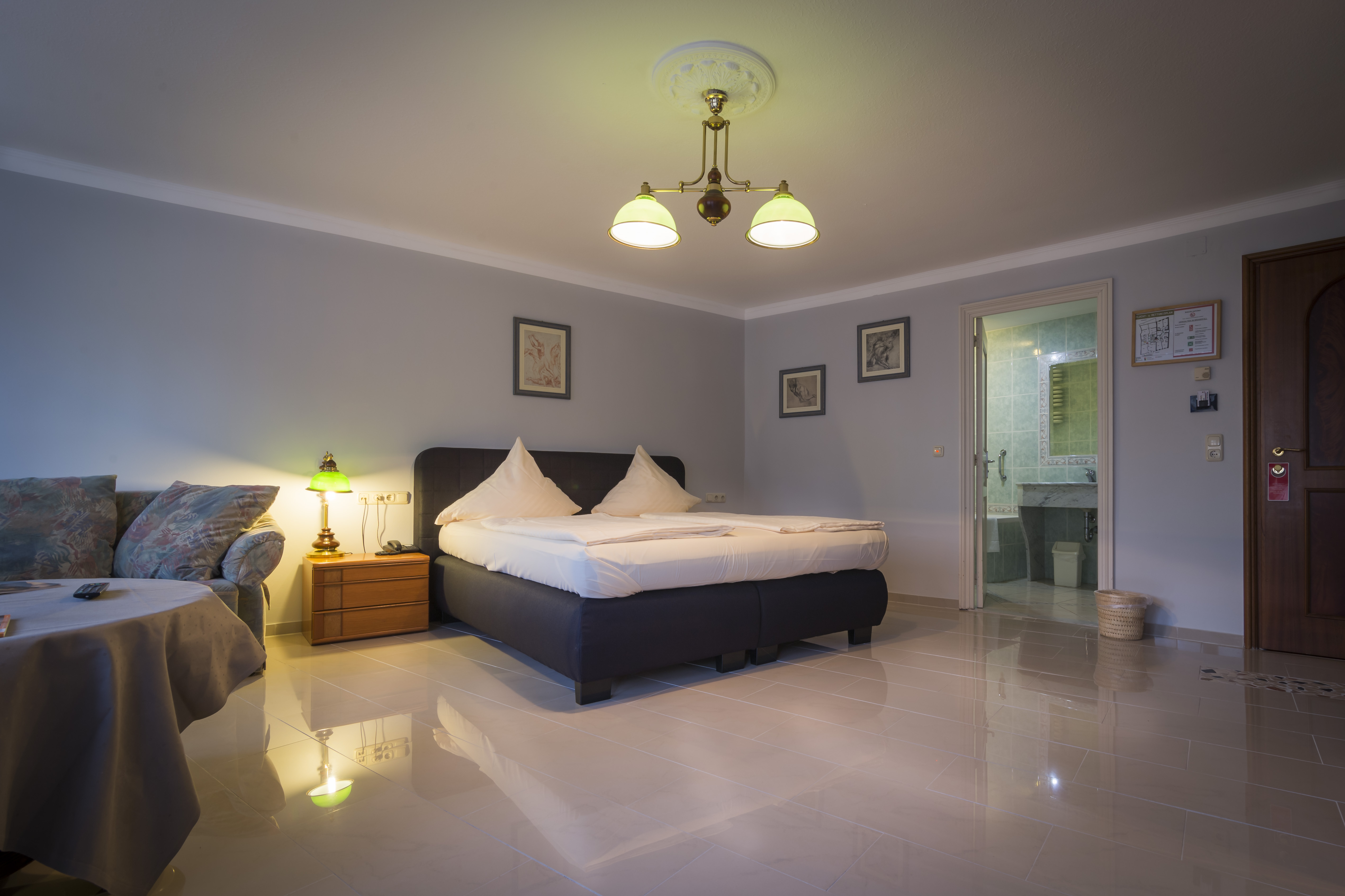 Ihr Hotel in Saarburg am Markt